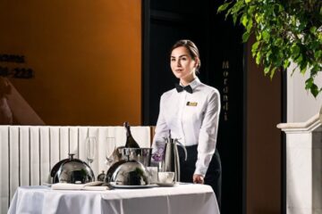 99+ Từ vựng, mẫu câu tiếng Anh giao tiếp phục vụ nhà hàng cơ bản