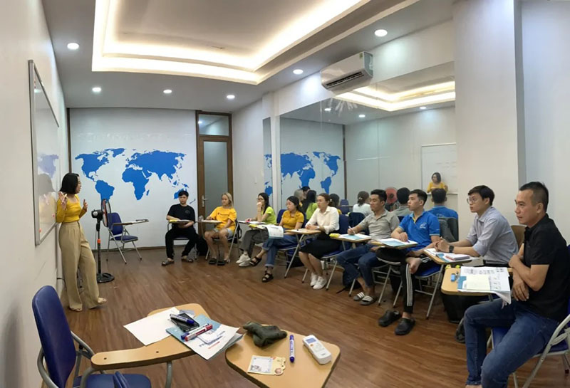 Chuong-trinh-va-phuong-phap-giang-day-tai-Aten