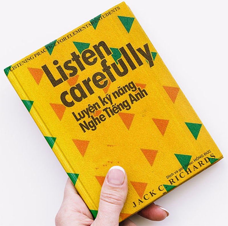 Giao-trinh-tieng-Anh-giao-tiep-cho-nguoi-mat-goc