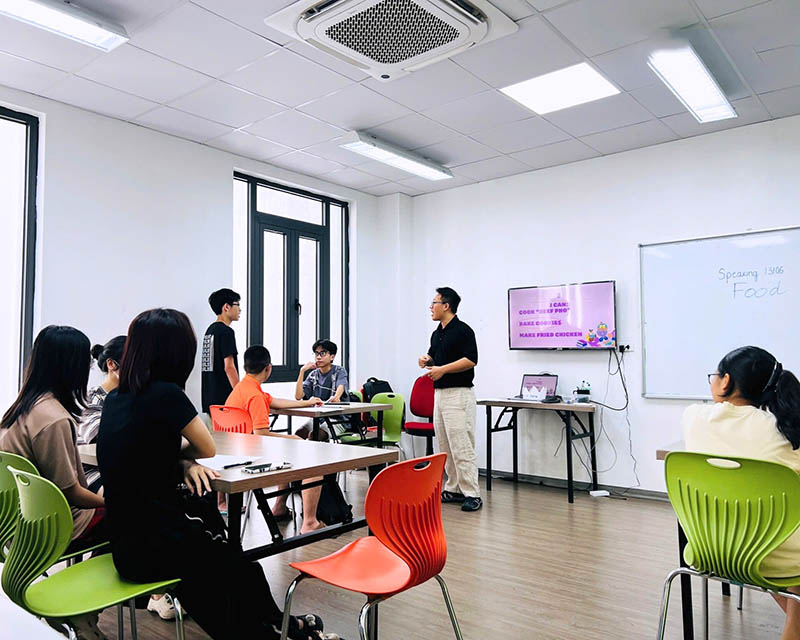 Cơ sở vật chất trung tâm AMES