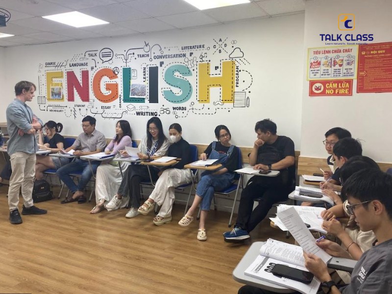 học tiếng anh giao viên bản xứ Talk Class