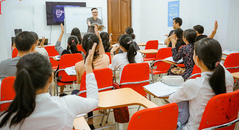 Khóa học tại trung tâm tiếng Anh IELTS Fighter