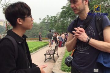 100+ Mẫu câu tiếng Anh giao tiếp với người nước ngoài thông dụng theo chủ đề