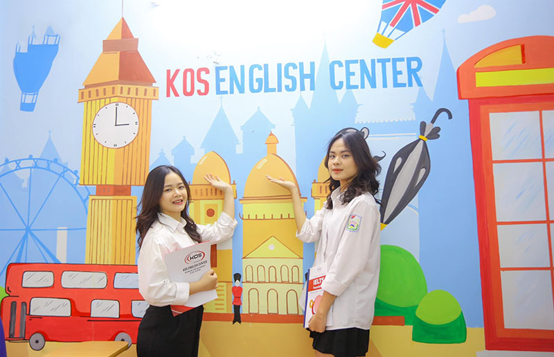 Review trung tâm KOS English Center