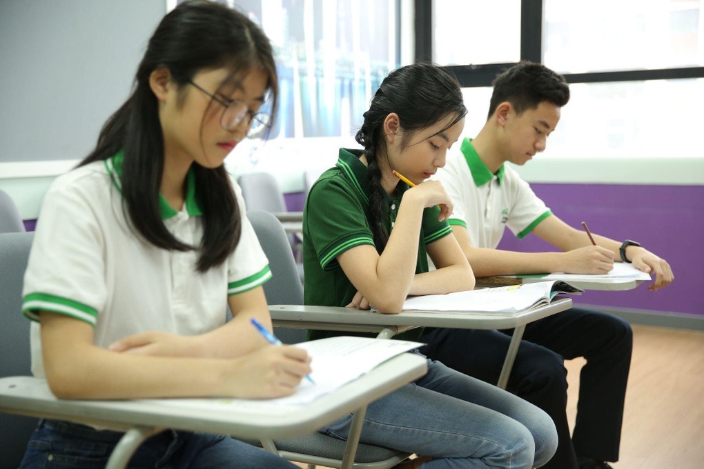 Khọc học cho trẻ em và thanh thiếu niên tại Language Link