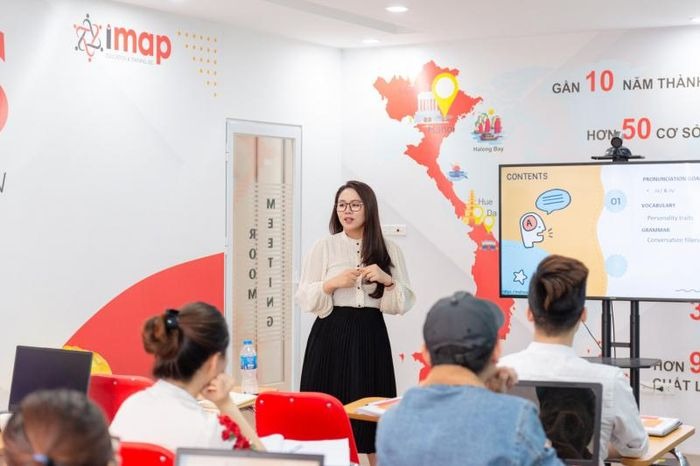 Lộ trình học rõ ràng, tài liệu sát đề thi thật