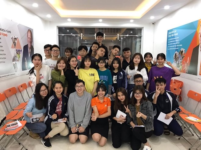 Trung tâm tiếng Anh Pasal nổi bật với Effortless English