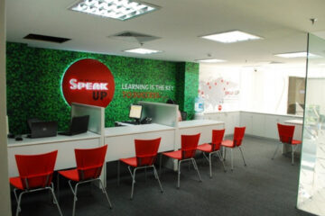Review trung tâm tiếng anh Speak Up có tốt không?