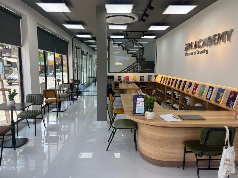 Những ưu nhược điểm khi đăng kí học tại Zim