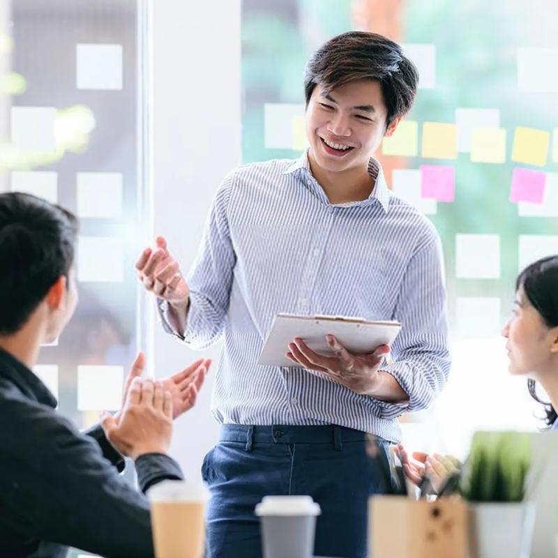 Tiếng Anh giao tiếp công sở nhắc nhở lịch trình cuộc họp