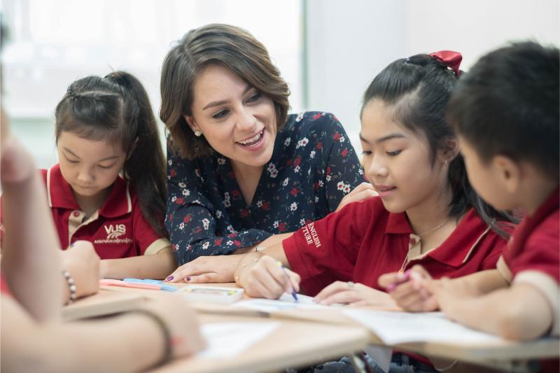 VUS (Anh Văn Hội Việt Mỹ)