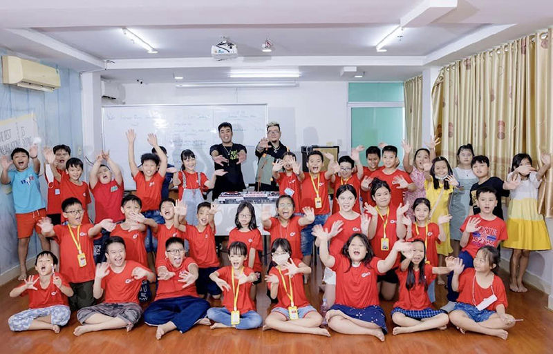 Chuong-trinh-hoc-tai-RES-co-gi-dac-biet