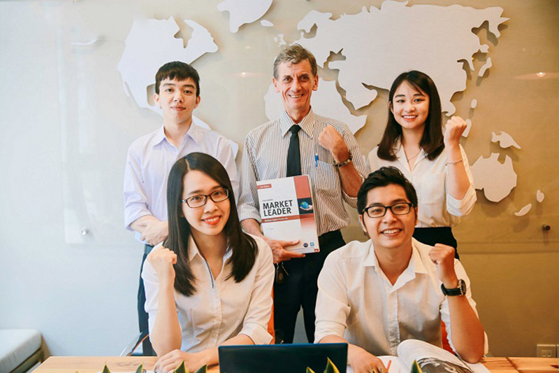 Trung tâm tiếng Anh JOLO English