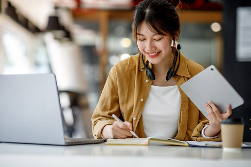 Gioi-ngoai-ngu-nhung-khong-co-bang-dai-hoc-co-tuong-lai-khong