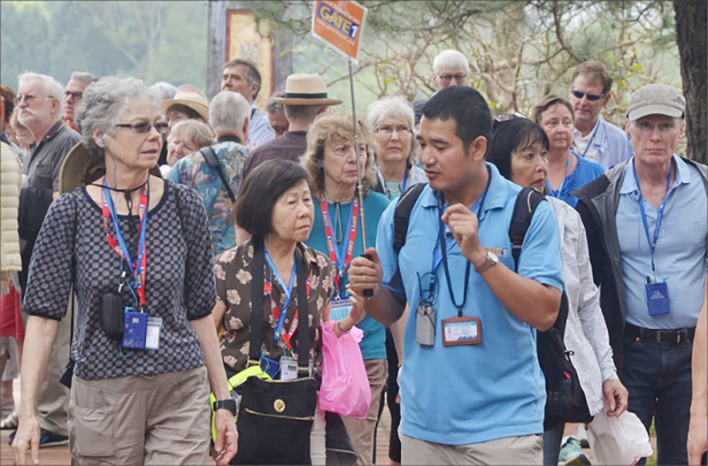 Huong-dan-vien-du-lich