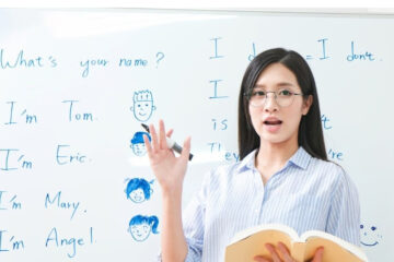 Giỏi ngoại ngữ nhưng không có bằng đại học có thể làm gì?