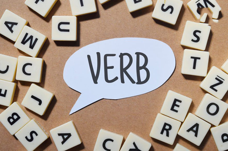 Sau-tinh-tu-la-dong-tu-nguyen-the-Adj-to-V