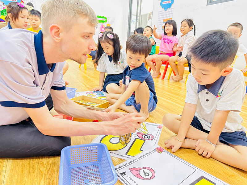 Danh-gia-uu-Nhuoc-diem-cua-Byan-Teach