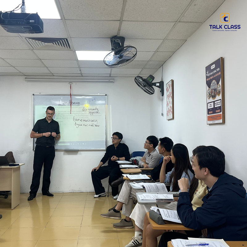 Quốc tịch giáo viên nước ngoài