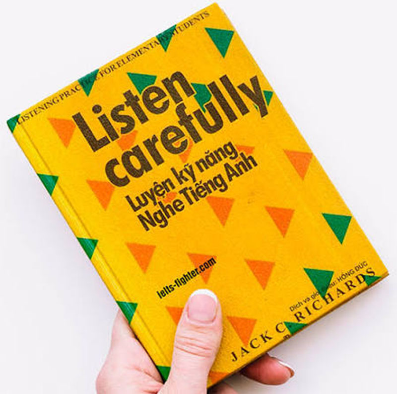 Tong-quan-ve-sach-luyen-nghe-Listening-Carefully