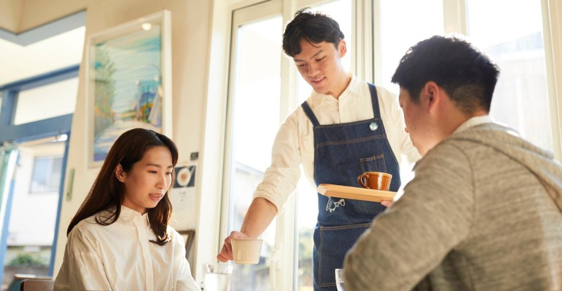 Mẫu câu tiếng Anh giao tiếp tại nhà hàng và quán cà phê 