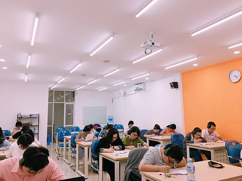 Lớp học Zim Academy